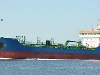 Olie-/chemikaliëntanker te koop