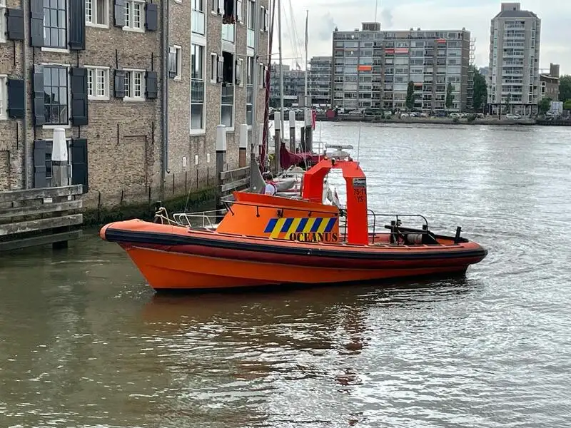Stijve rubberboot te koop