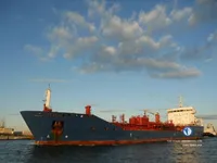 Olie-/chemikaliëntanker te koop