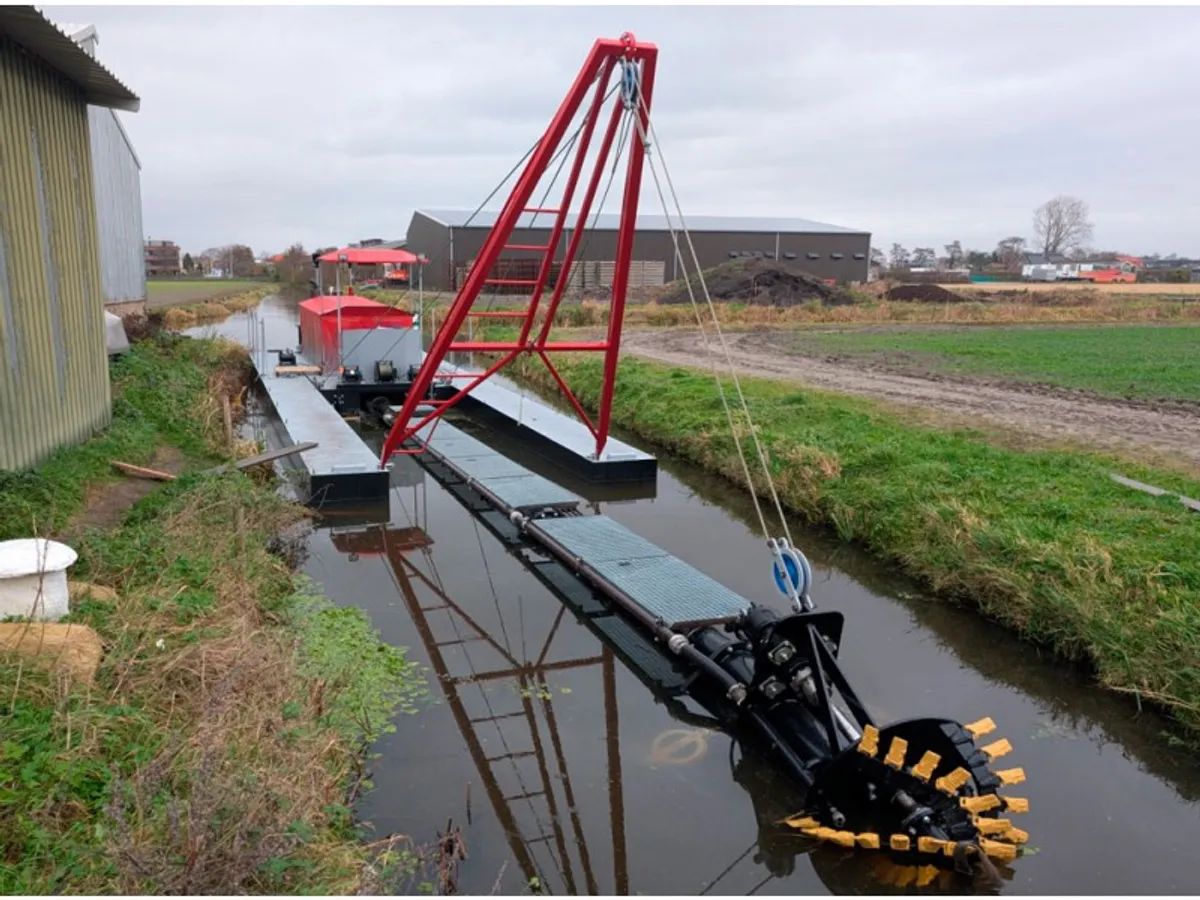 Baggeraarschip te koop
