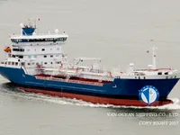 Olie-/chemikaliëntanker te koop