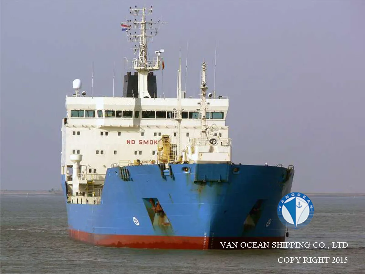 Olie-/chemikaliëntanker te koop