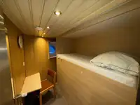 Bevoorradingsschip te koop