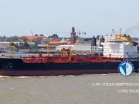 Olie-/chemikaliëntanker te koop