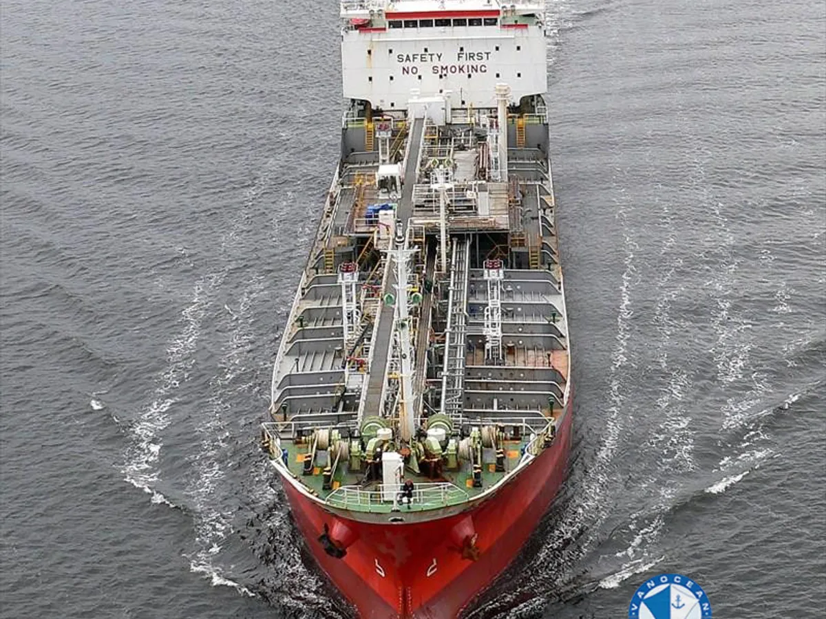 Olie-/chemikaliëntanker te koop
