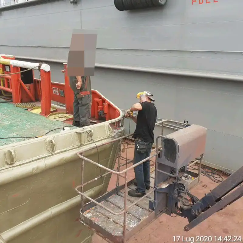 Bemanningboot te koop