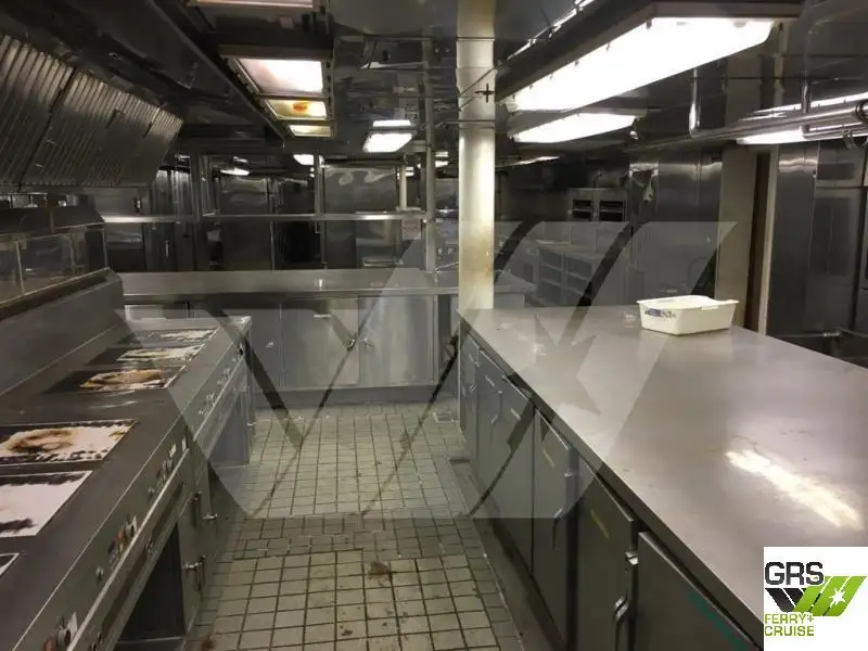 Passagiersschip te koop