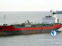 Olie-/chemikaliëntanker te koop