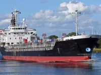 Olie-/chemikaliëntanker te koop