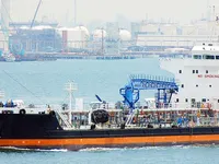 Olie-/chemikaliëntanker te koop