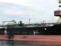 Olie-/chemikaliëntanker te koop
