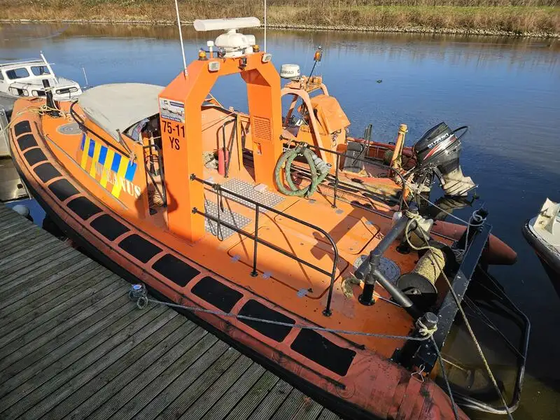Stijve rubberboot te koop