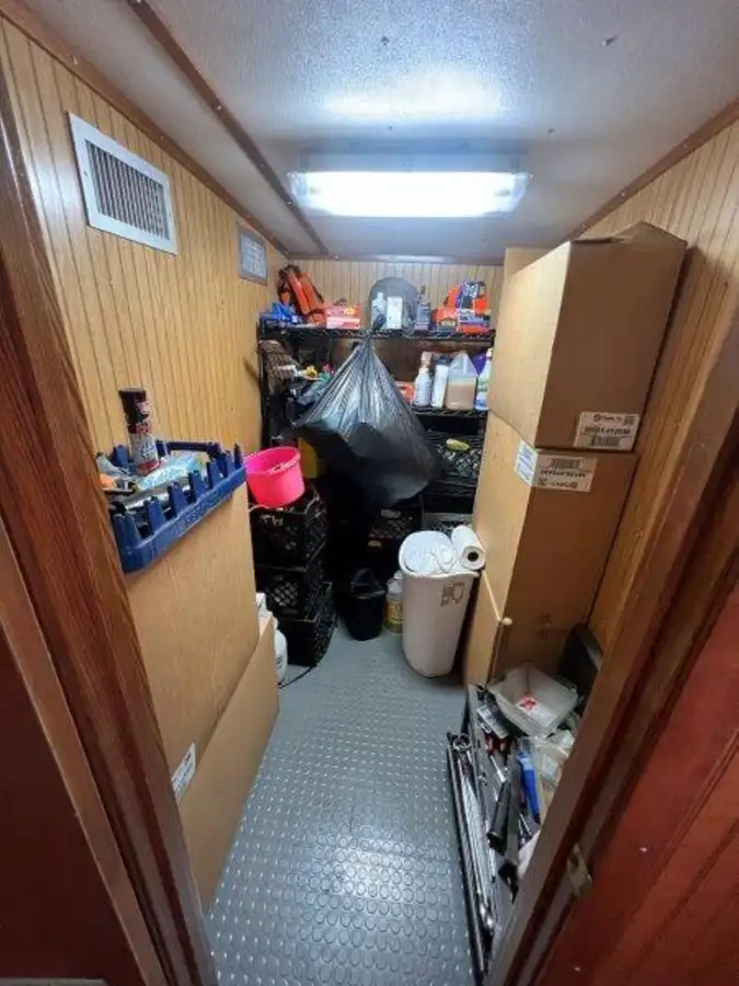 Bemanningboot te koop