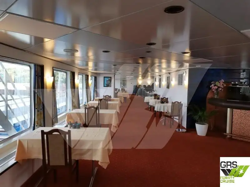 Passagiersschip te koop