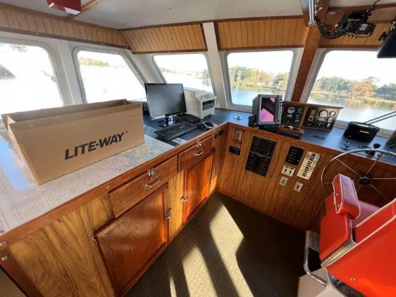 Bemanningboot te koop