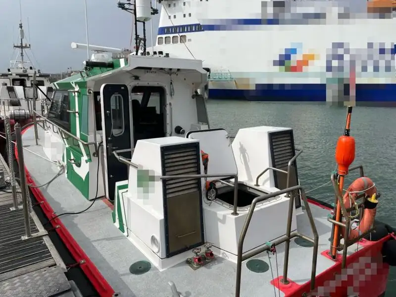 Lootsboot te koop