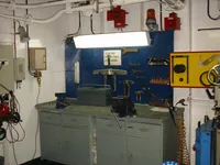 Olie-/chemikaliëntanker te koop