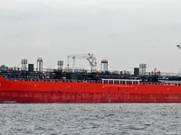 Olie-/chemikaliëntanker te koop