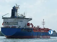 Olie-/chemikaliëntanker te koop