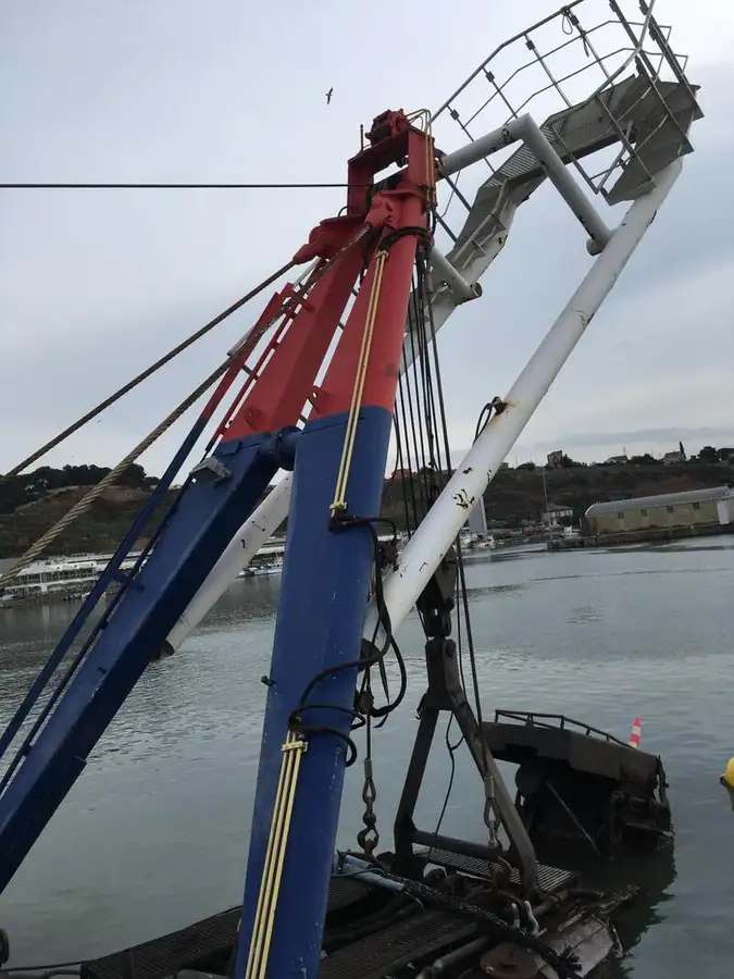 Baggeraarschip te koop