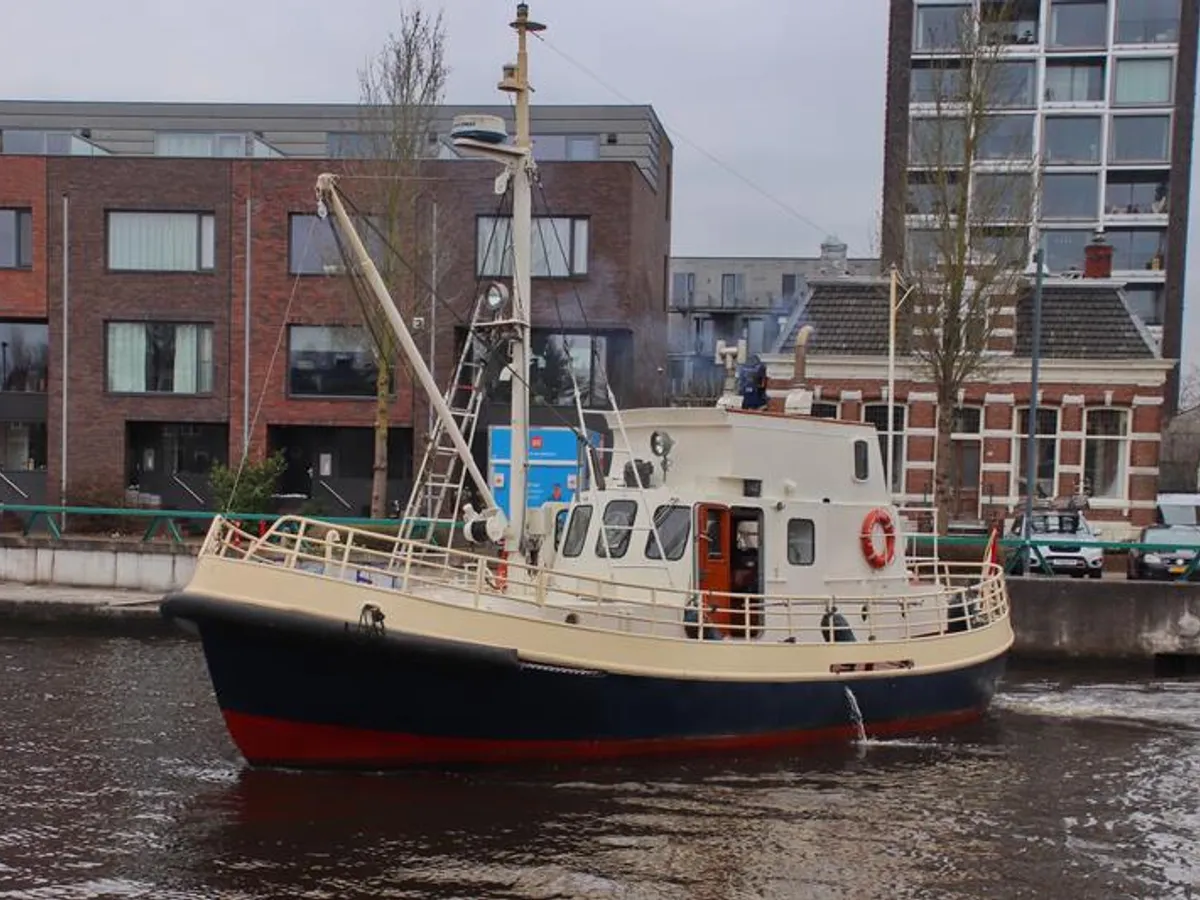 Lootsboot te koop
