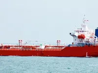 Olie-/chemikaliëntanker te koop