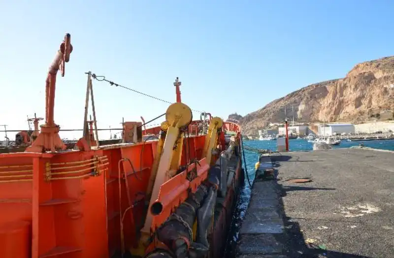 Containerschip te koop