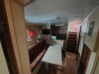 Onderzoeksvaartuig te koop