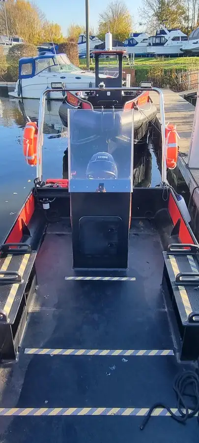 Stijve rubberboot te koop