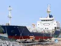 Olie-/chemikaliëntanker te koop