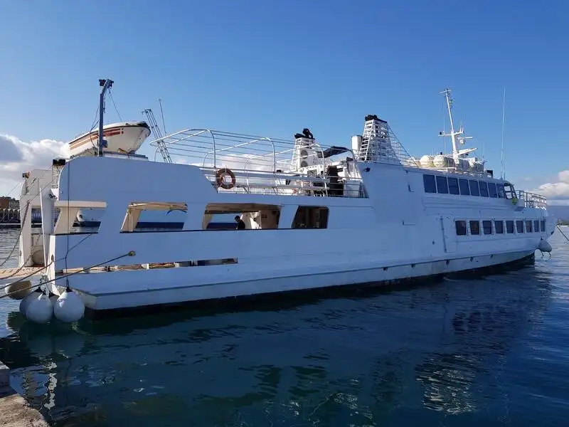 RoPax-schip te koop