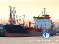 Olie-/chemikaliëntanker te koop