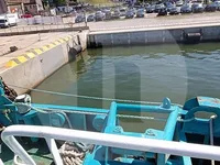 Kraanschip te koop