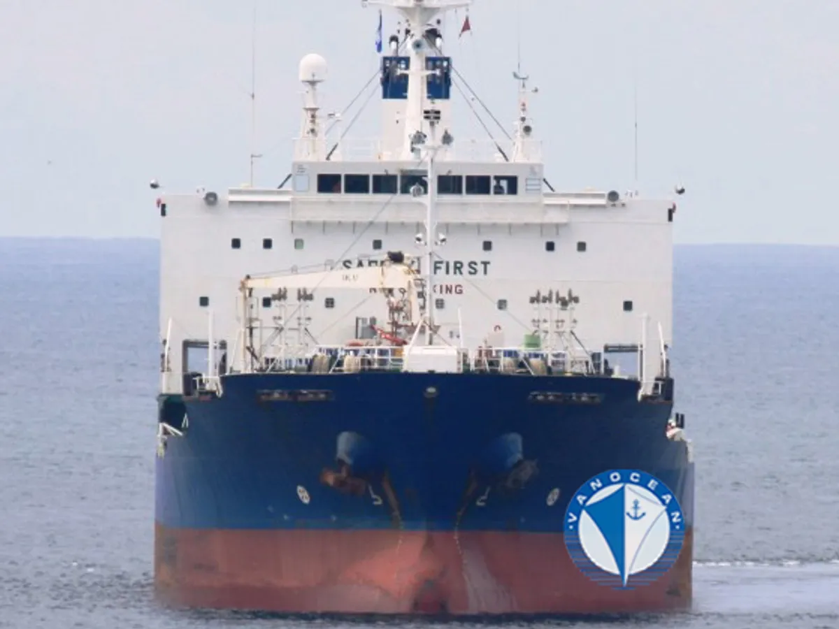 Olie-/chemikaliëntanker te koop