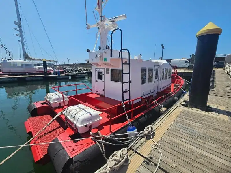 Bemanningboot te koop