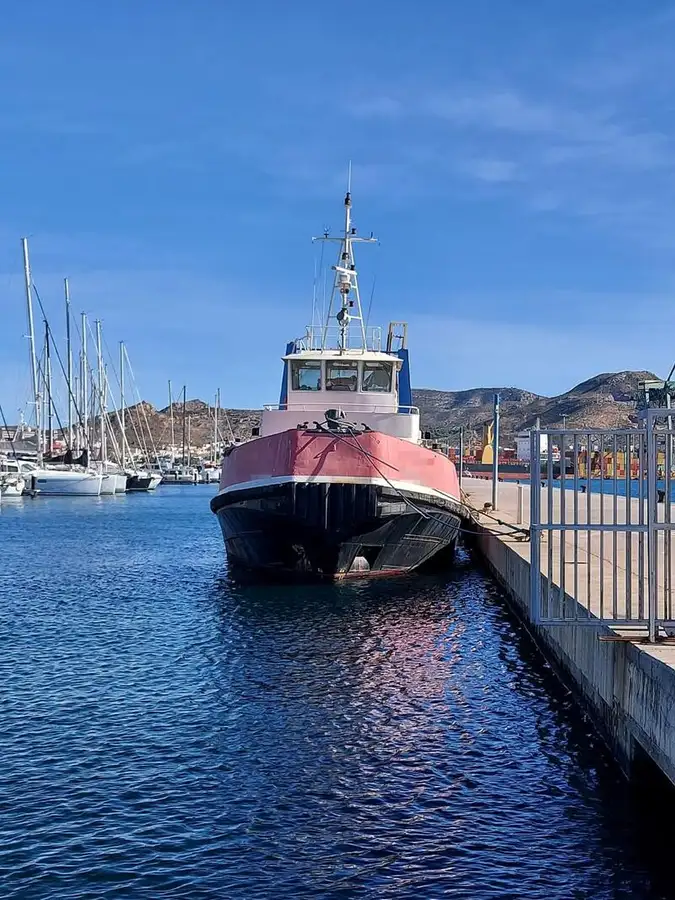 Sleperschip te koop