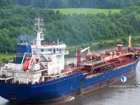 Olie-/chemikaliëntanker te koop