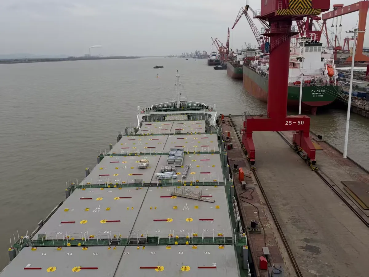 Containerschip te koop