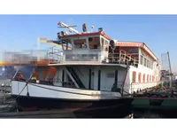 Containerschip te koop