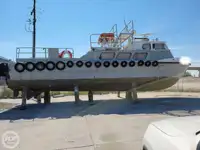 Bemanningboot te koop