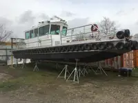 Bemanningsboot Te koop