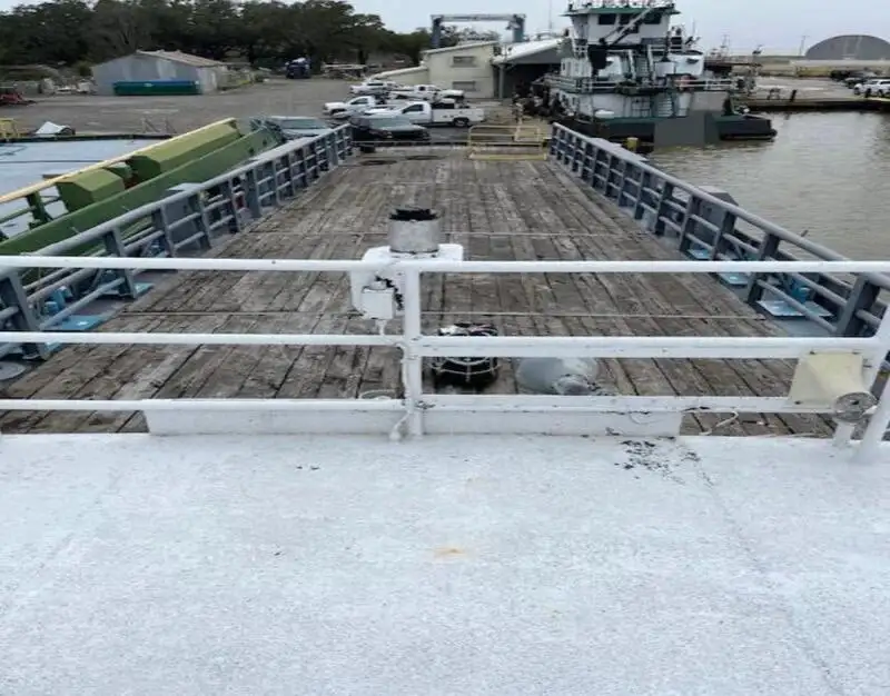 Bemanningsboot Te koop