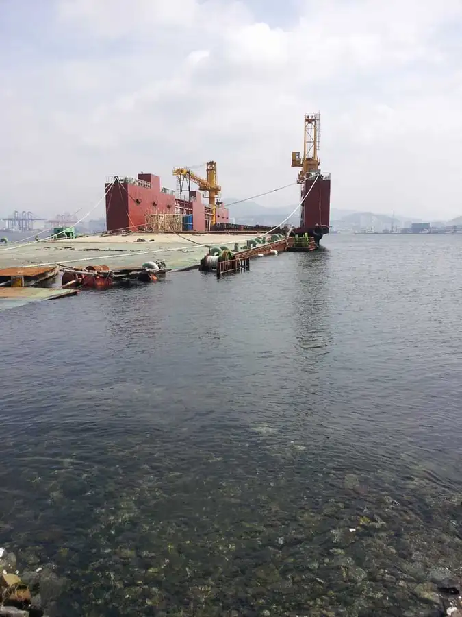 Drijvend dok Te koop