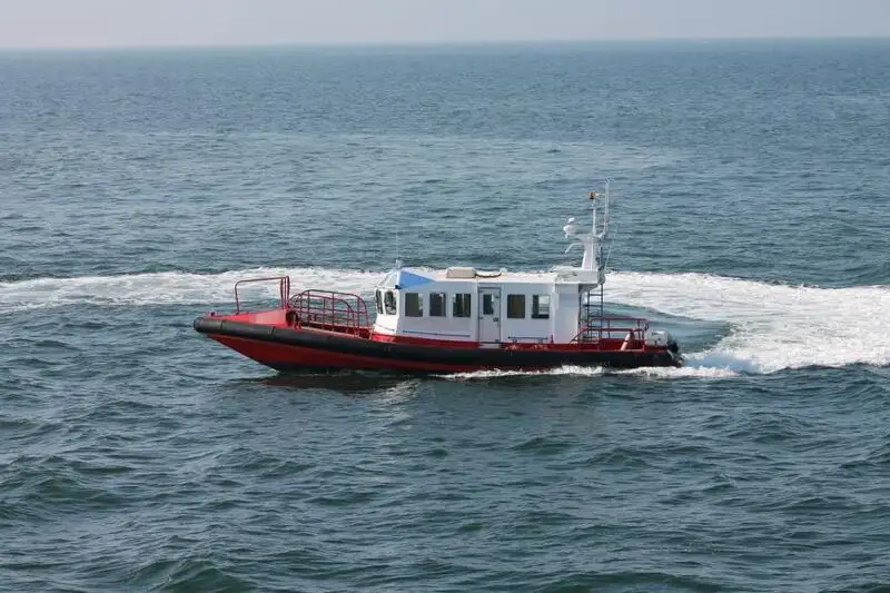 Bemanningsboot Te koop