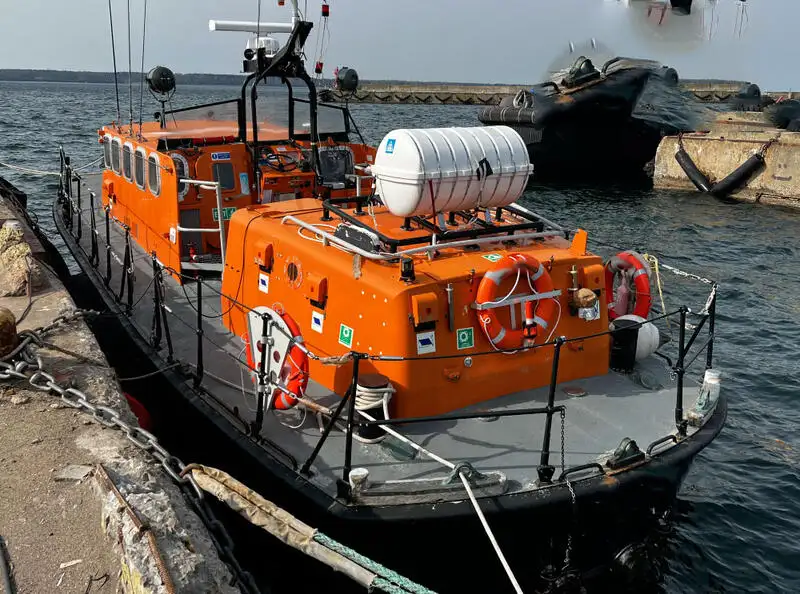 Bemanningsboot Te koop