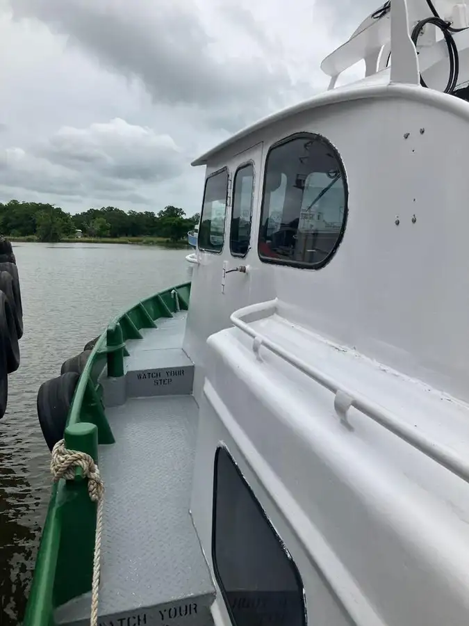 Bemanningsboot Te koop