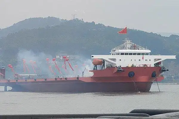 Binnenvaartschip Te koop