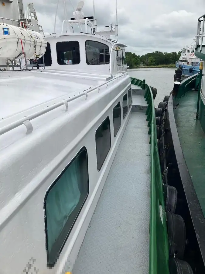 Bemanningsboot Te koop