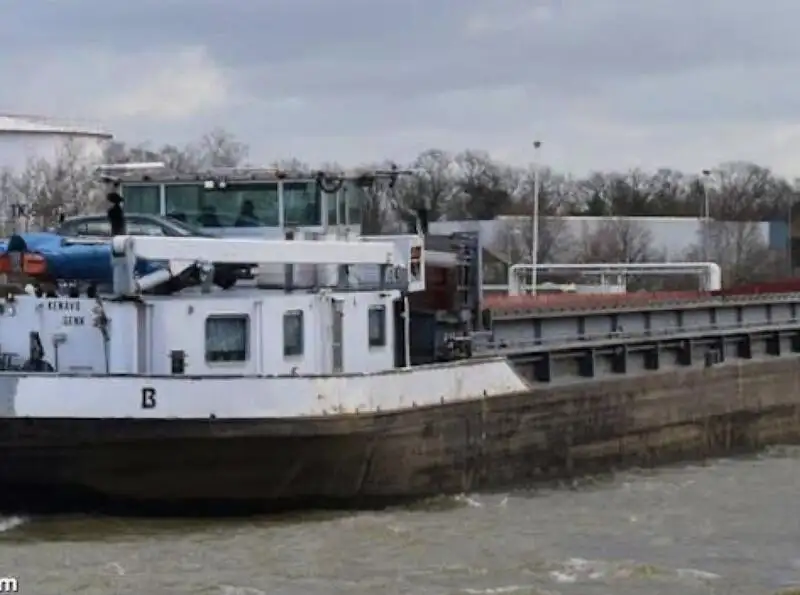 Vrachtschip Te koop