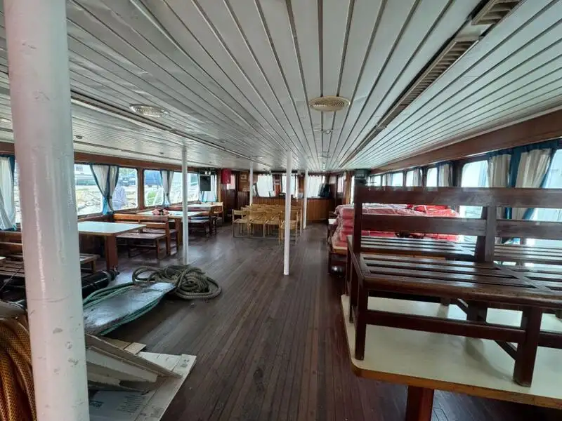Veerboot Te koop